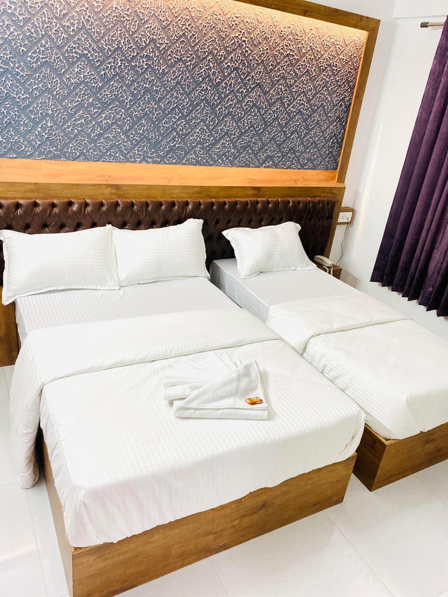 B Six Hotel Bangalore Luaran gambar