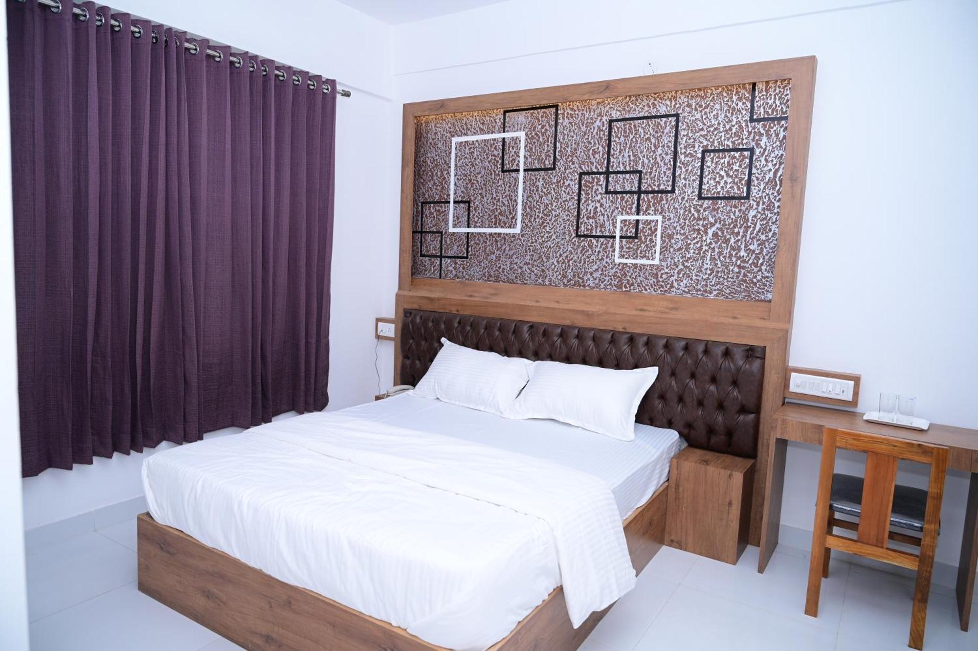 B Six Hotel Bangalore Luaran gambar