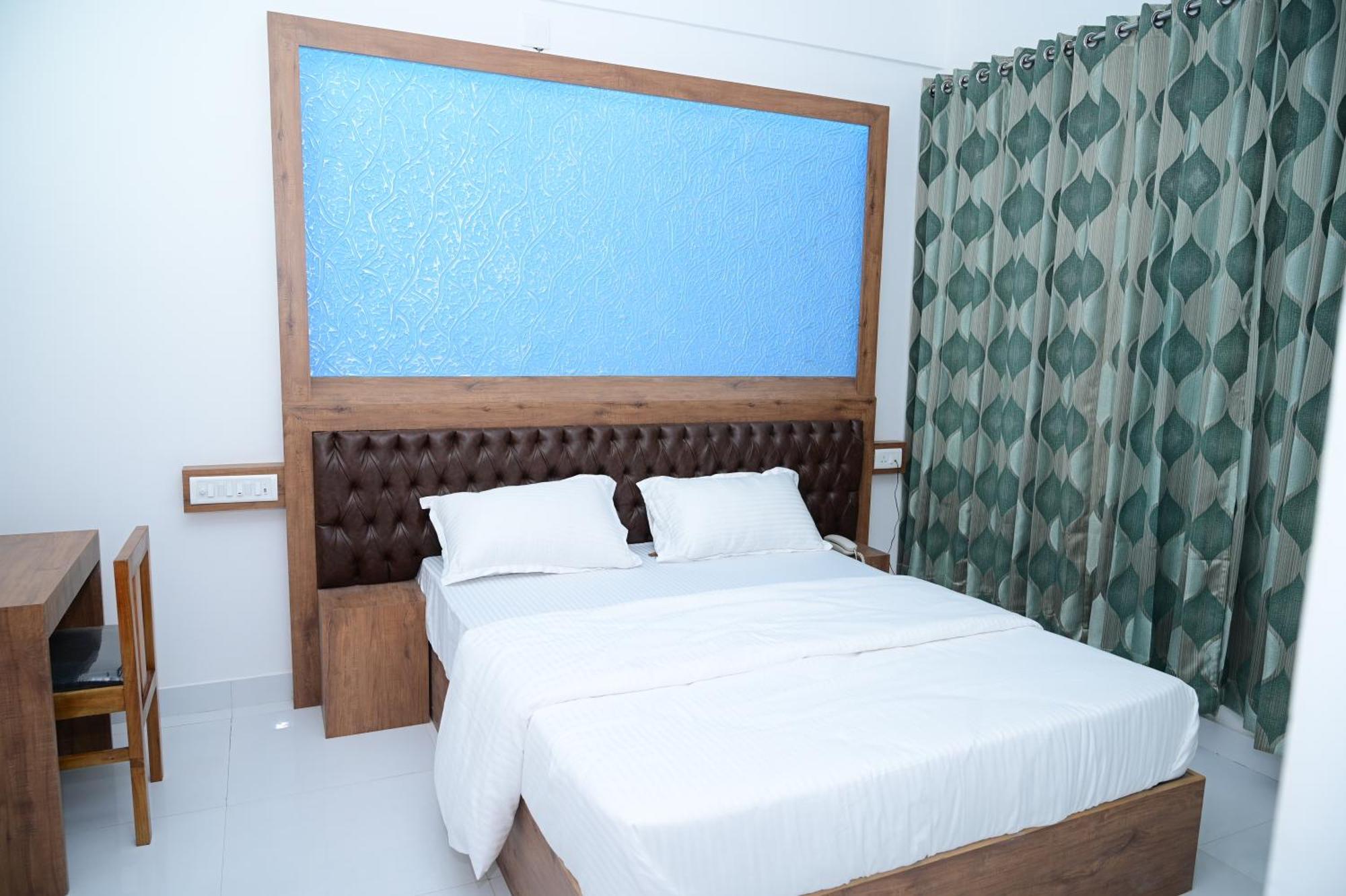 B Six Hotel Bangalore Luaran gambar