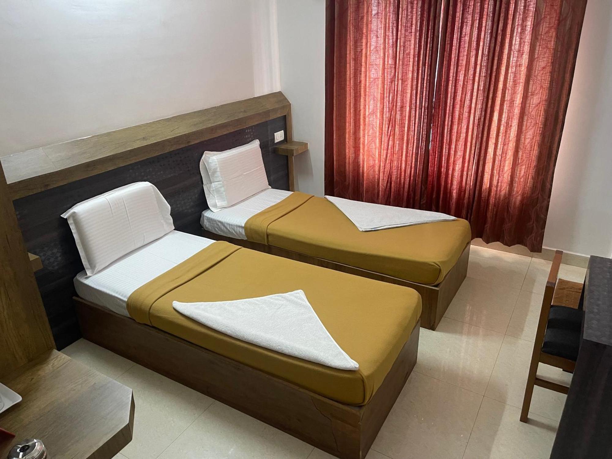 B Six Hotel Bangalore Luaran gambar