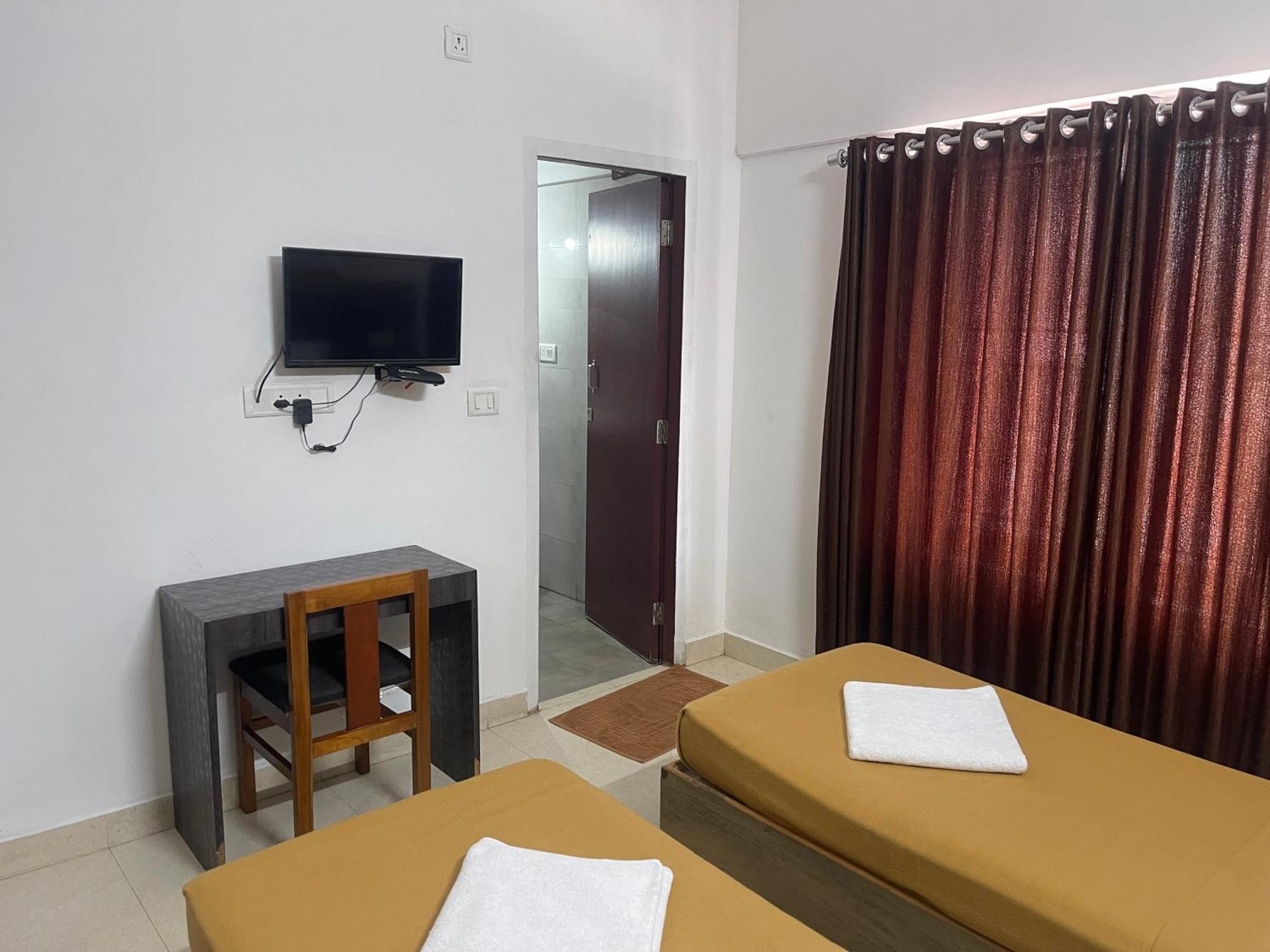 B Six Hotel Bangalore Luaran gambar