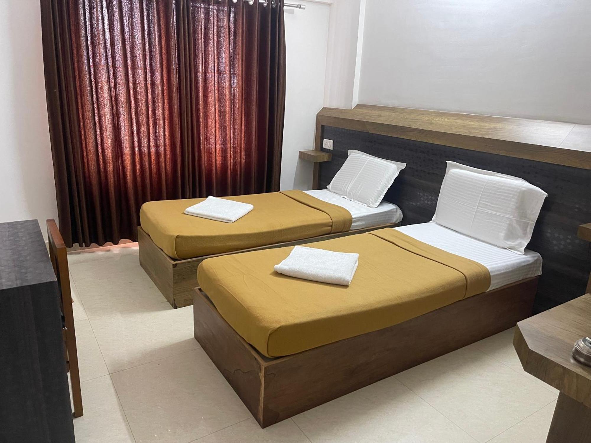 B Six Hotel Bangalore Luaran gambar