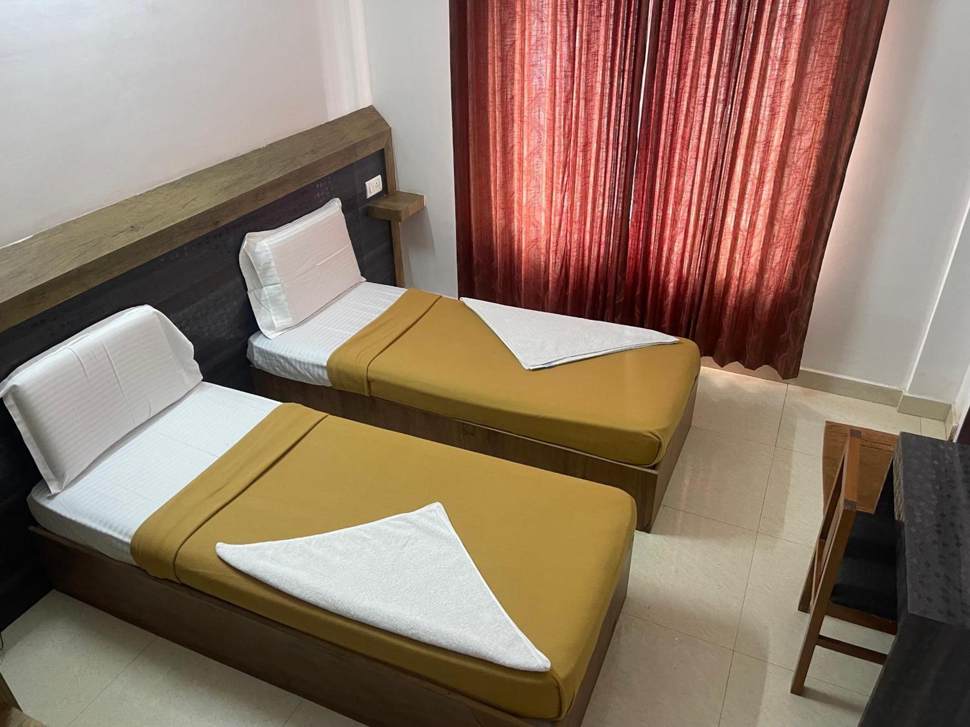 B Six Hotel Bangalore Luaran gambar
