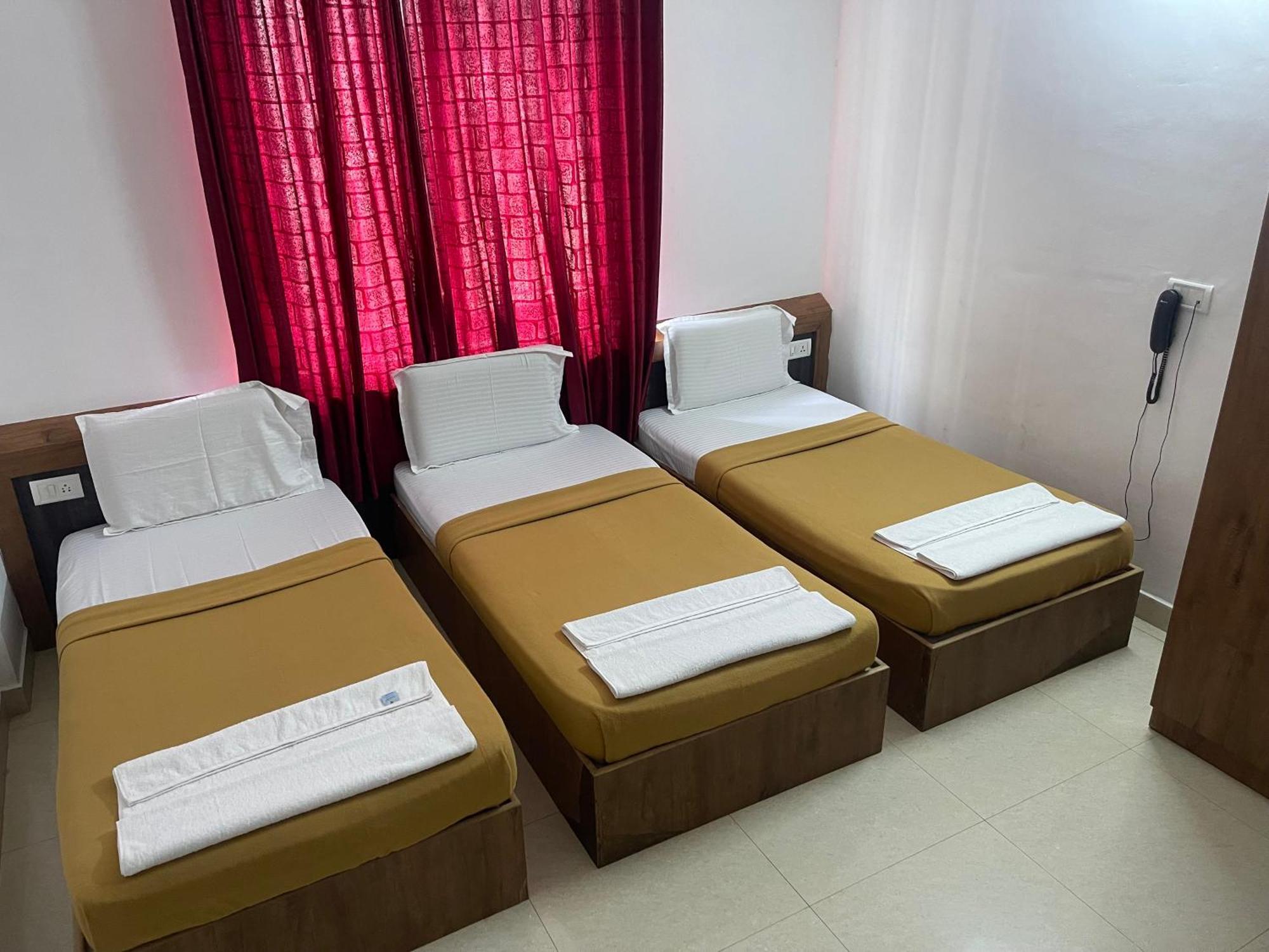 B Six Hotel Bangalore Luaran gambar