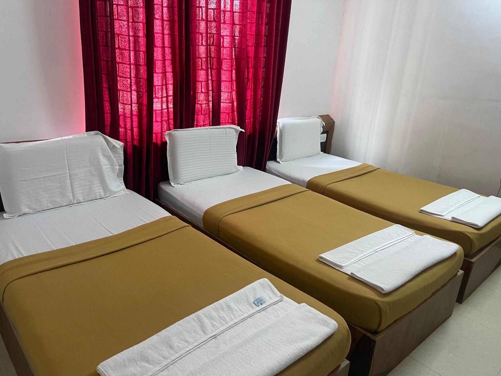 B Six Hotel Bangalore Luaran gambar