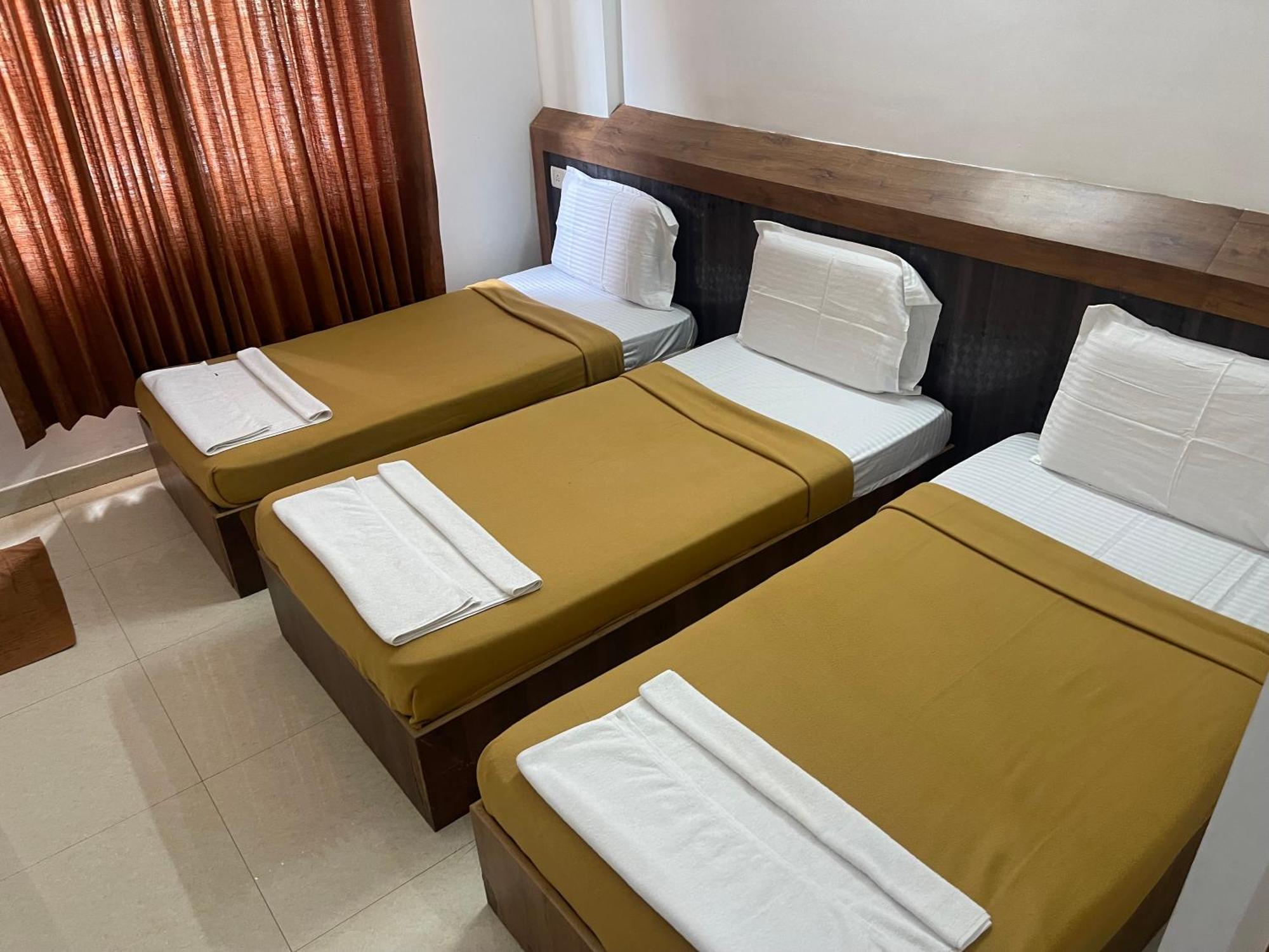 B Six Hotel Bangalore Luaran gambar